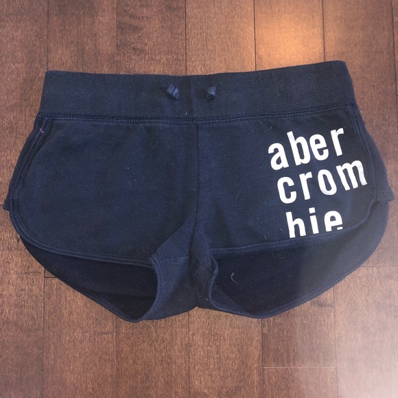 Girl’s Abercrombie Shorts - Picture 1 of 4